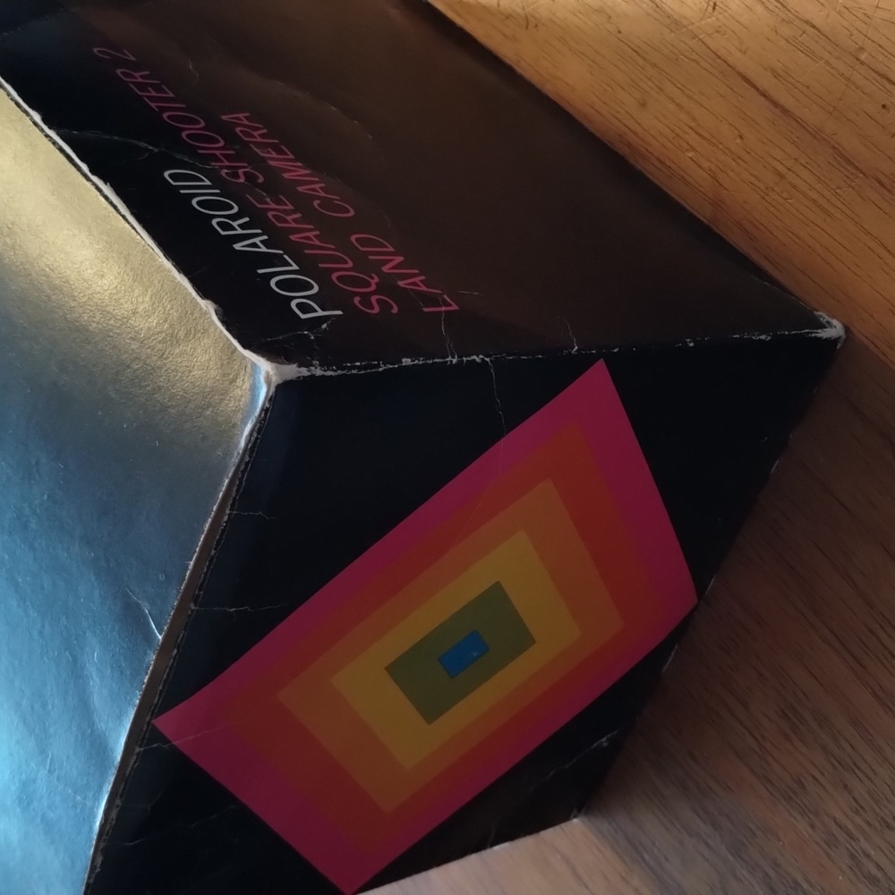 Polaroid Camera - Picture 8 of 8